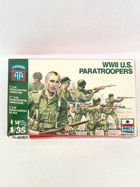 Vintage Box of ESCI ERTL WWII U.S. Airborne Paratroopers 1/35